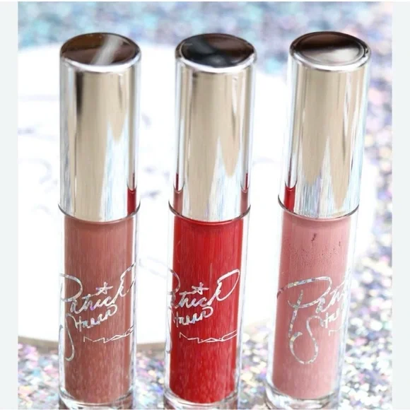 MAC x Patrick Star RARE Lipglass In MAMASTARRR Brand New In Box 💯 Authentic! - Picture 3 of 14